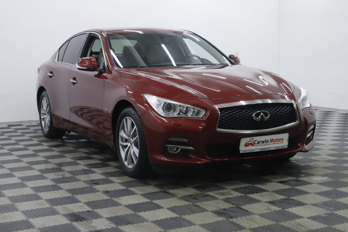 Infiniti Q50