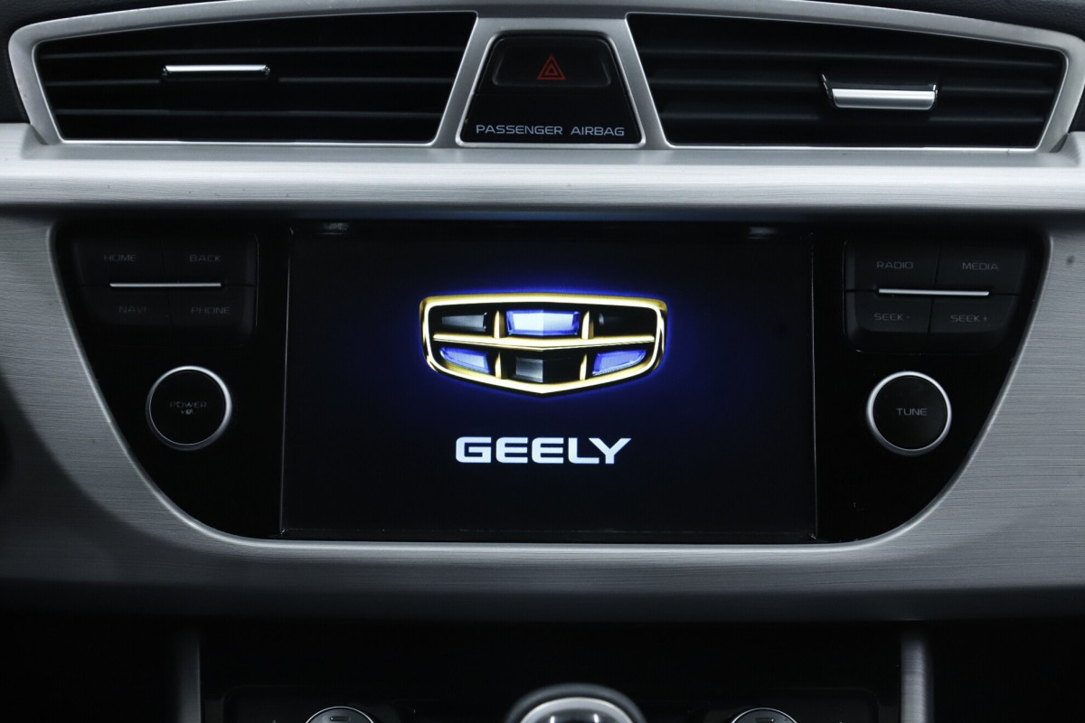 Geely Atlas