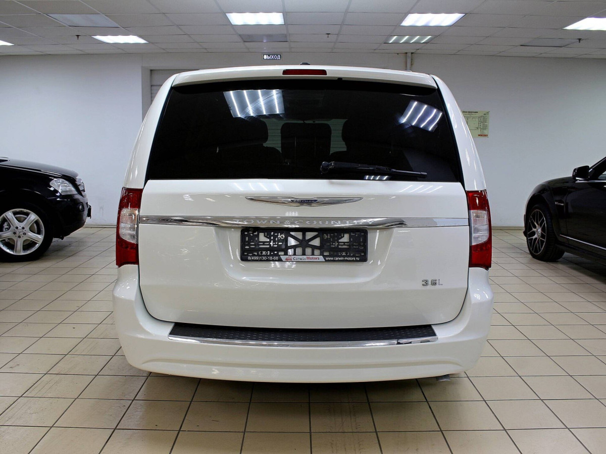 Chrysler Town & Country