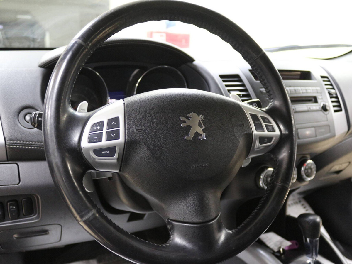 Peugeot 4007