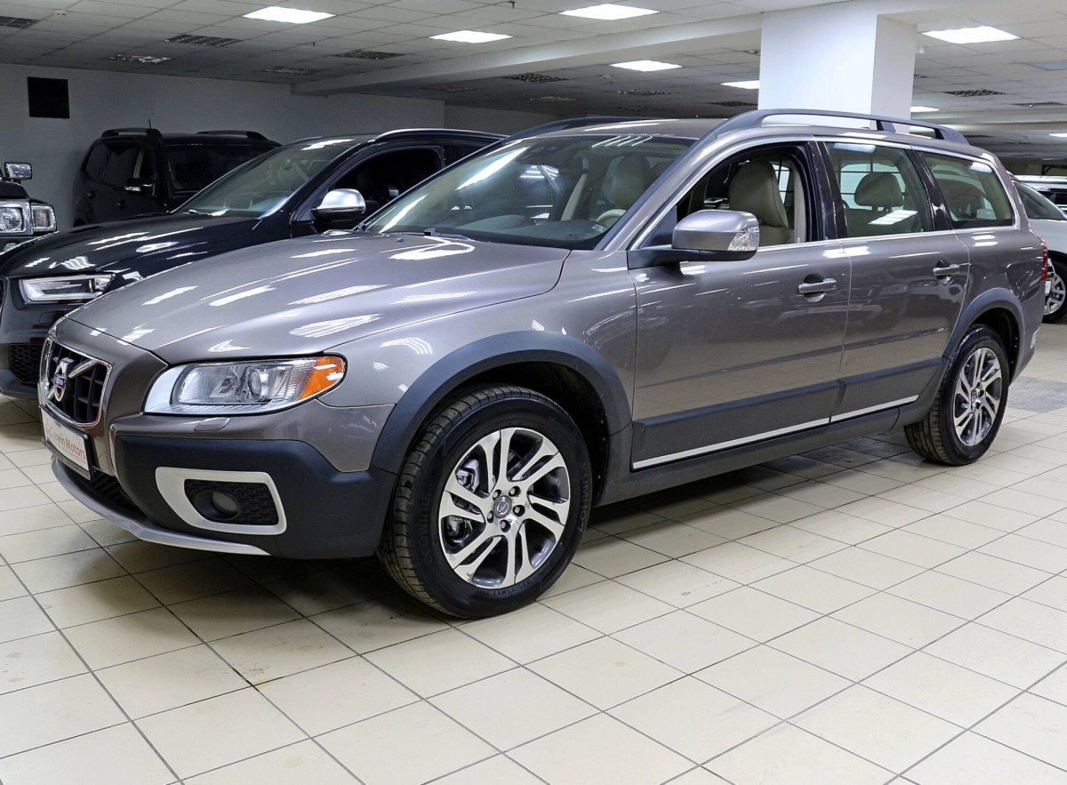 Volvo XC70