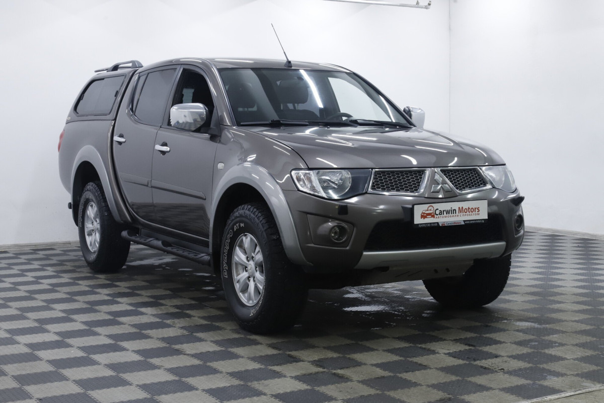 Mitsubishi L200