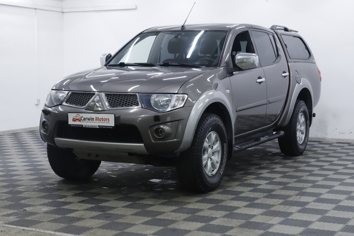 Mitsubishi L200