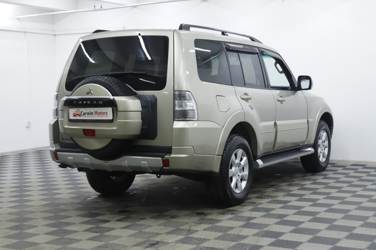 Mitsubishi Pajero