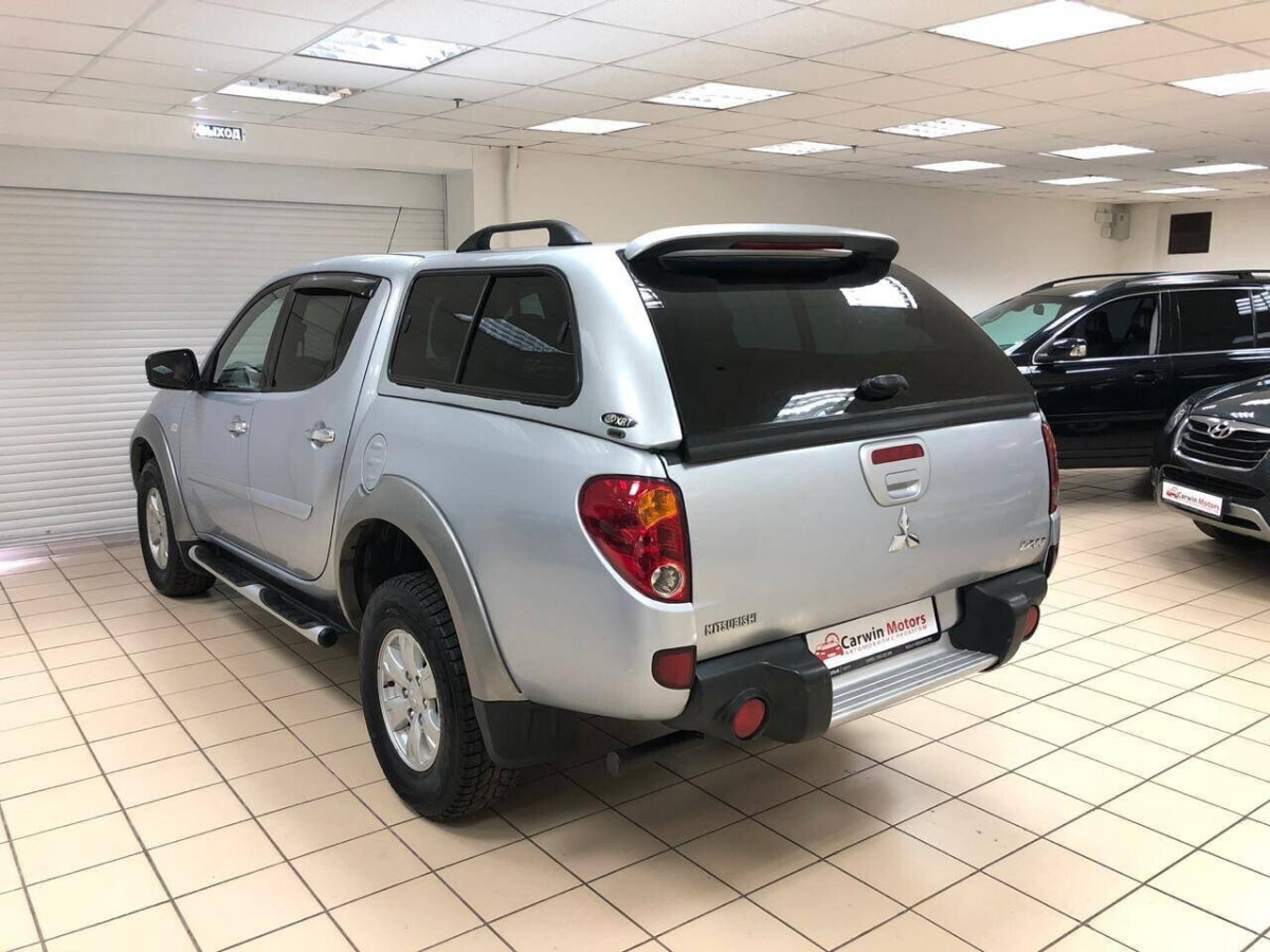 Mitsubishi L200