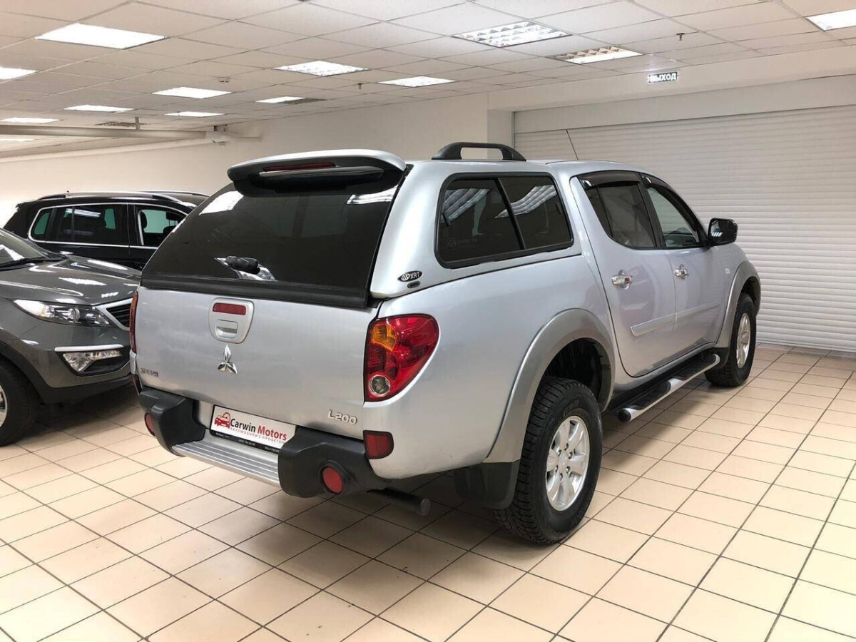 Mitsubishi L200