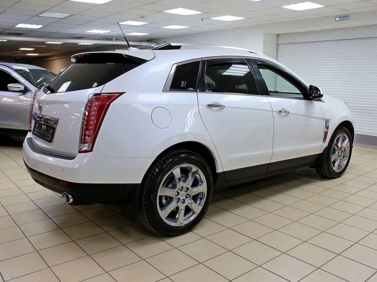 Cadillac SRX