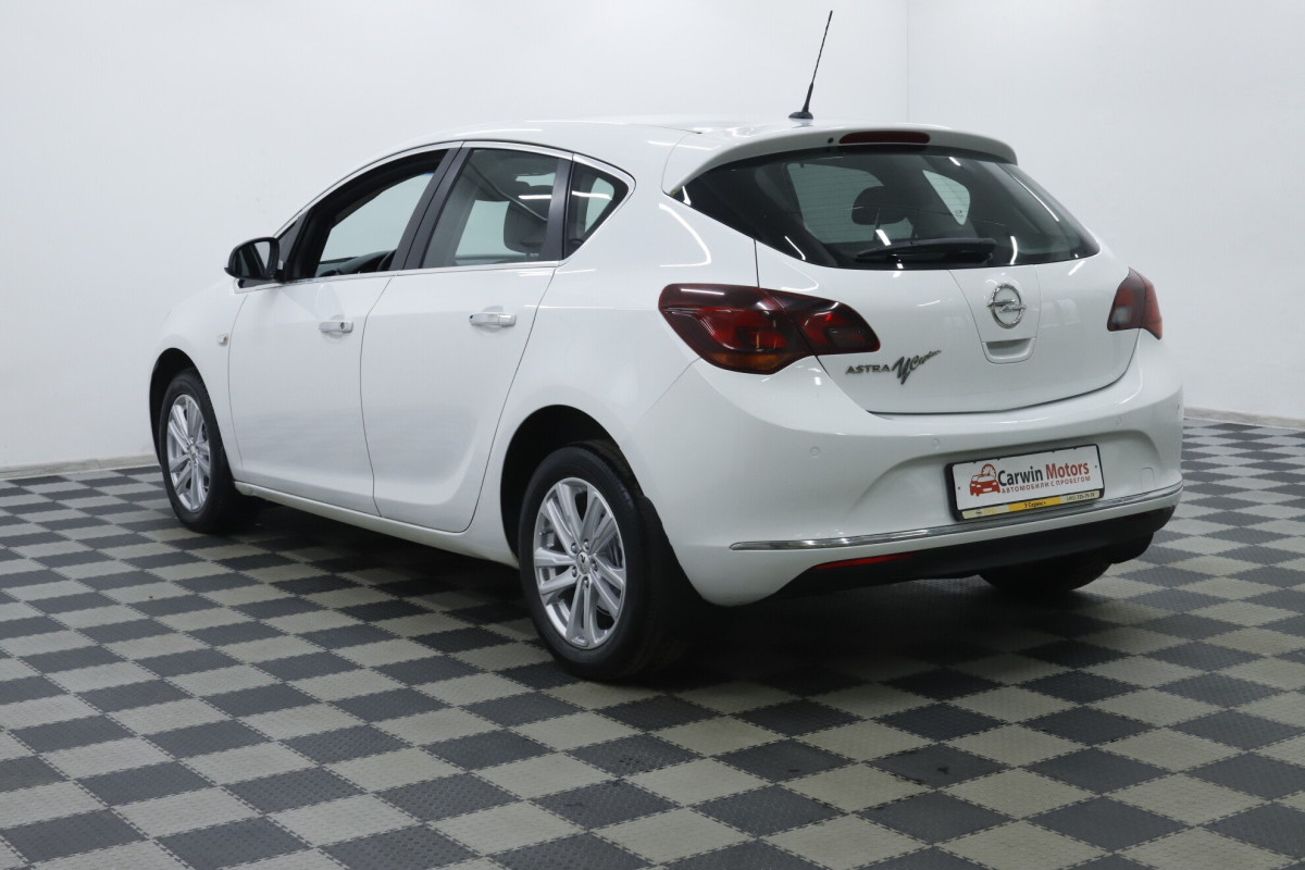 Opel Astra