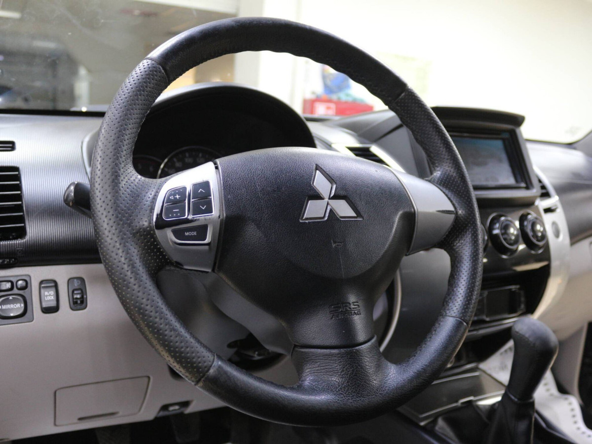 Mitsubishi Pajero Sport