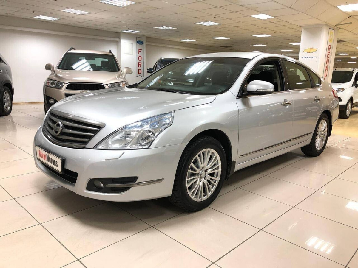 Nissan Teana