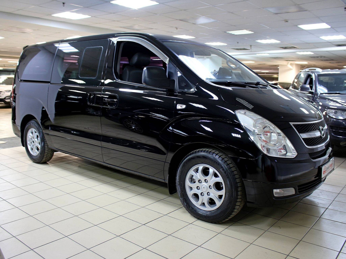 Hyundai Grand Starex