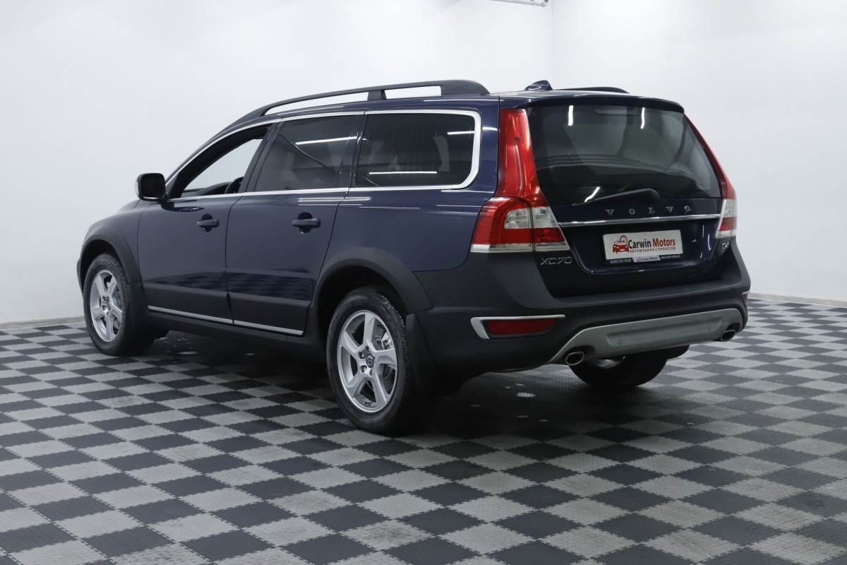 Volvo XC70