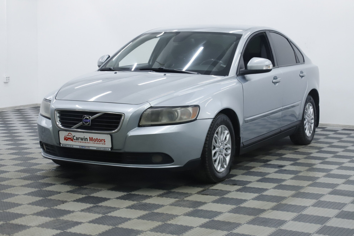 Volvo S40