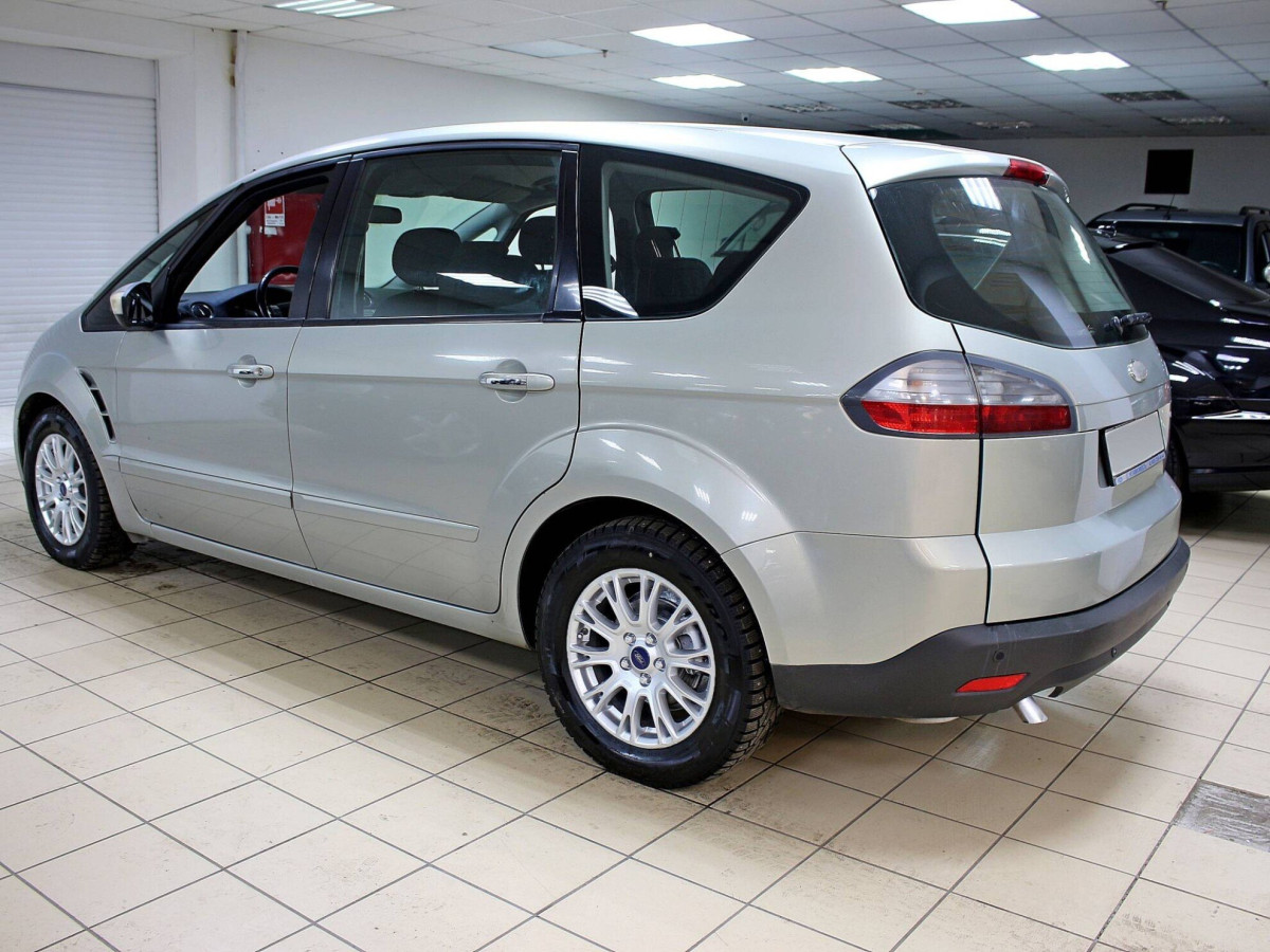 Ford S-MAX