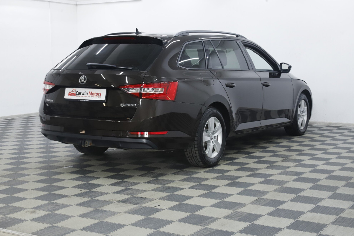 Skoda Superb