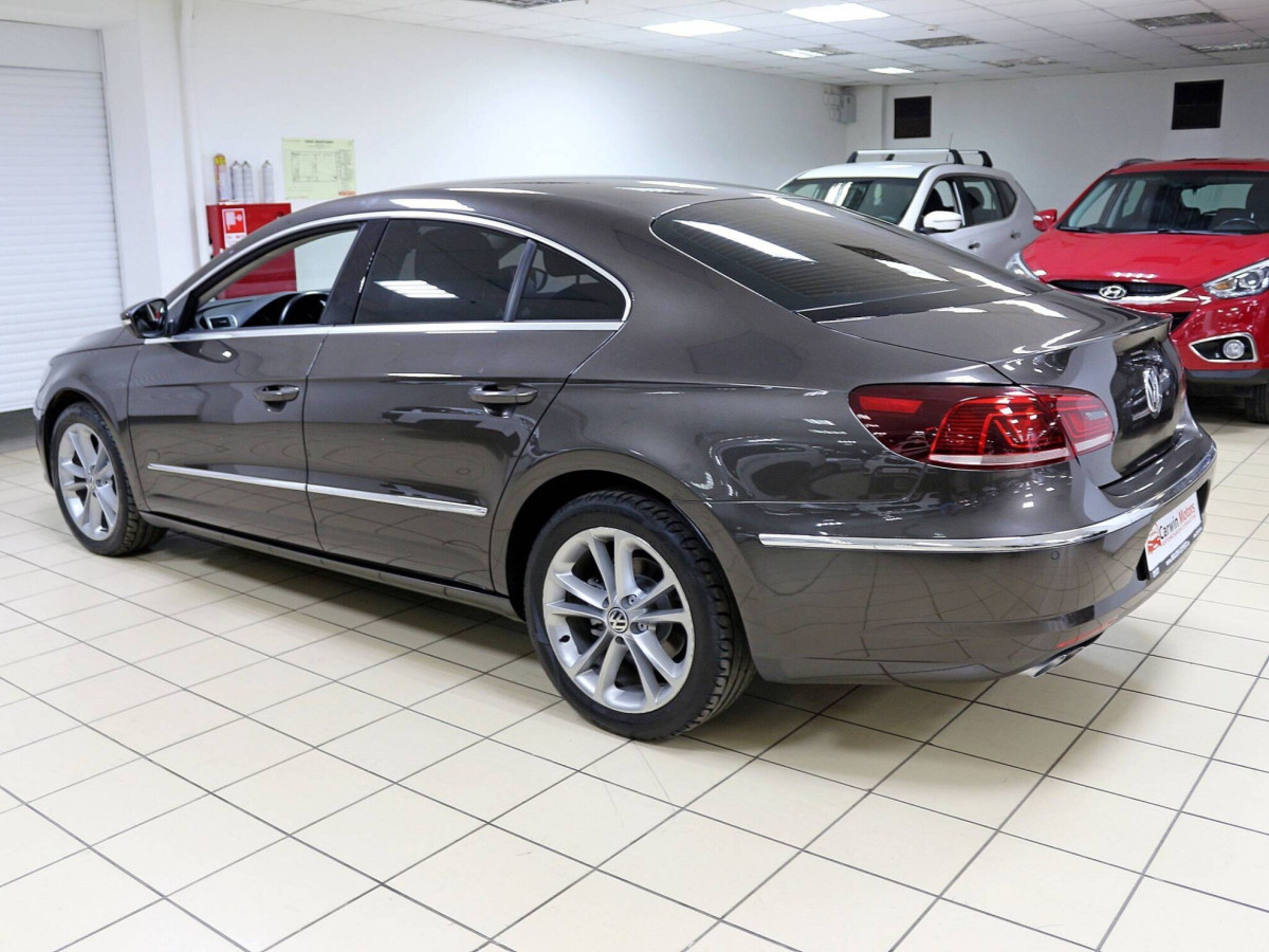 Volkswagen Passat CC