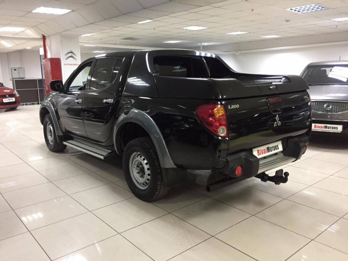 Mitsubishi L200