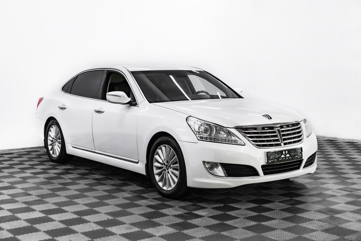 Hyundai Equus