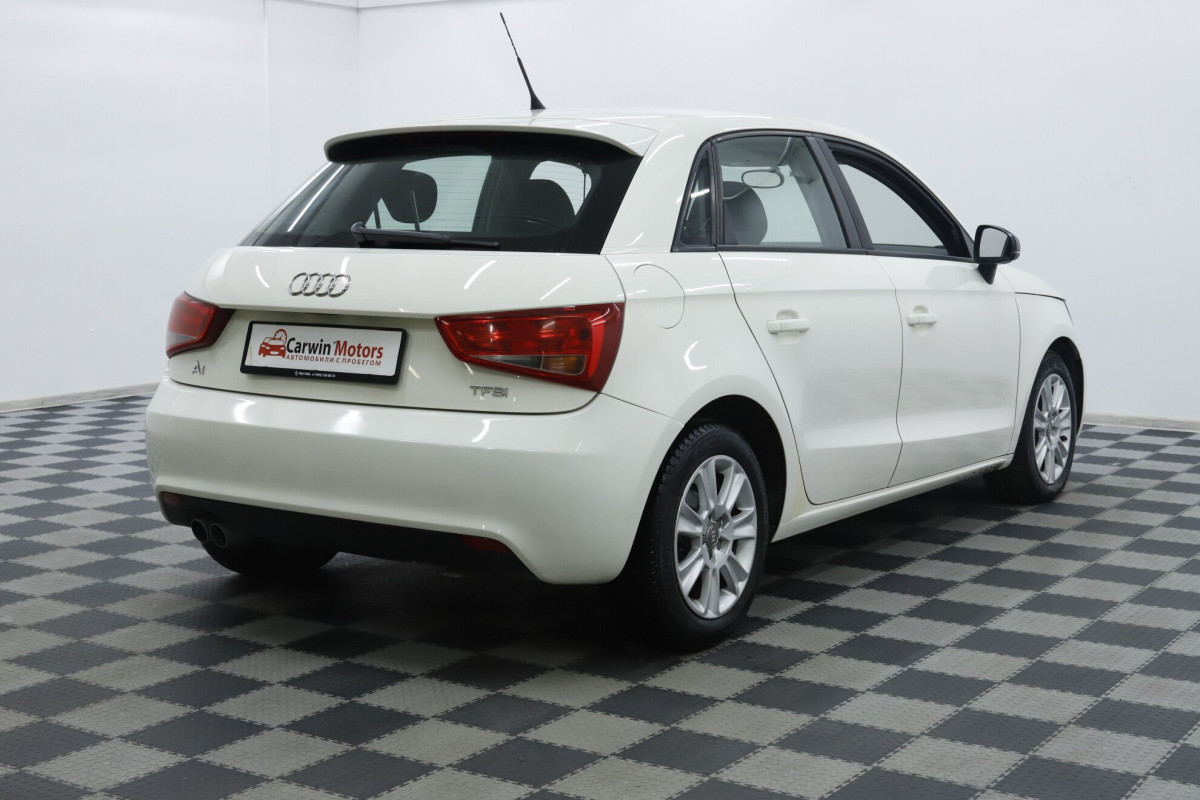 Audi A1