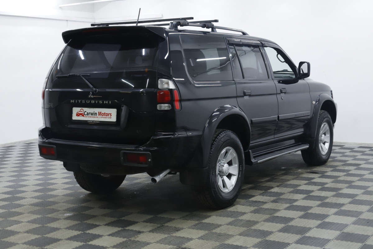 Mitsubishi Pajero Sport