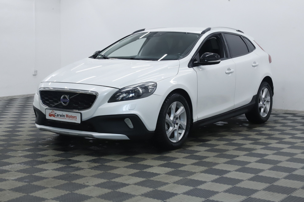 Volvo V40