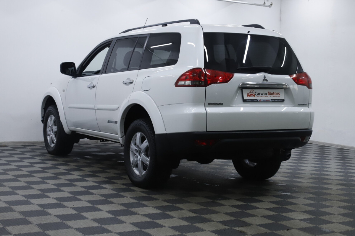 Mitsubishi Pajero Sport