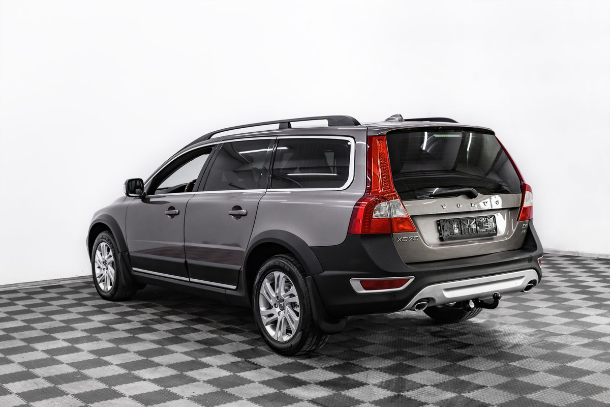 Volvo XC70