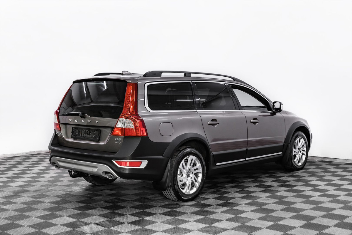 Volvo XC70