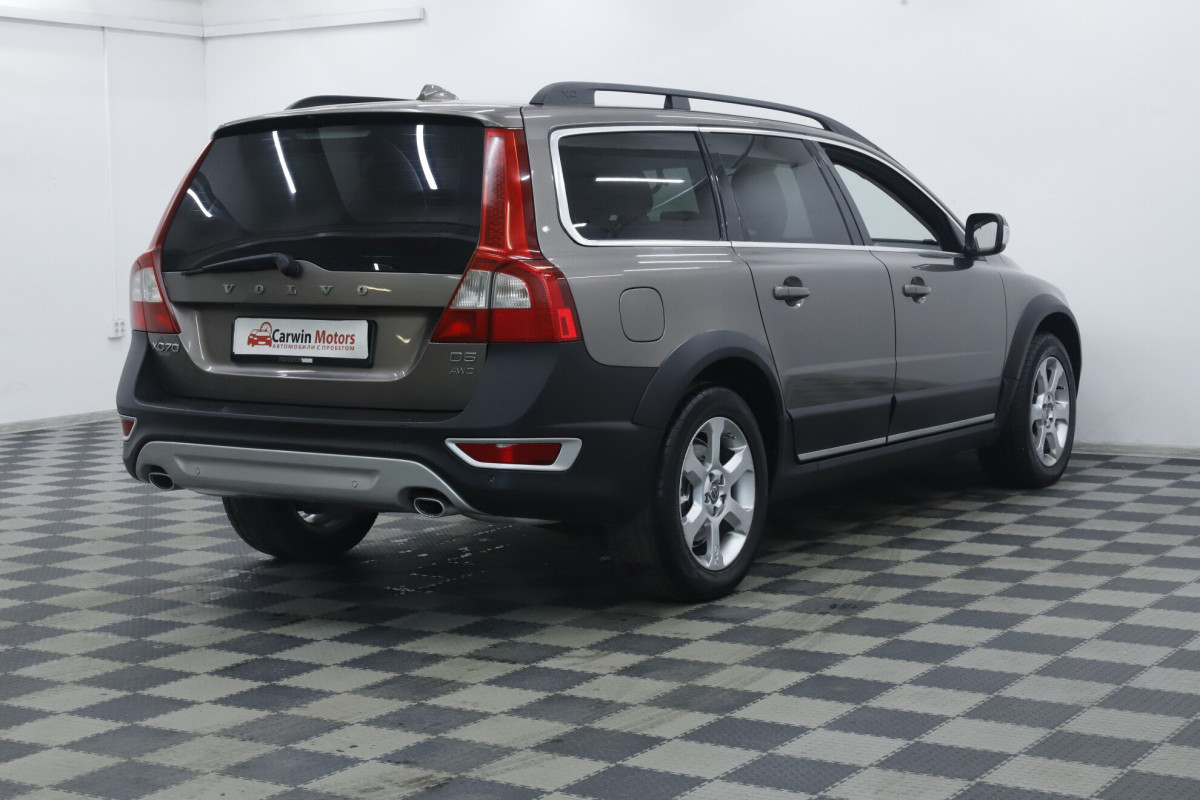 Volvo XC70