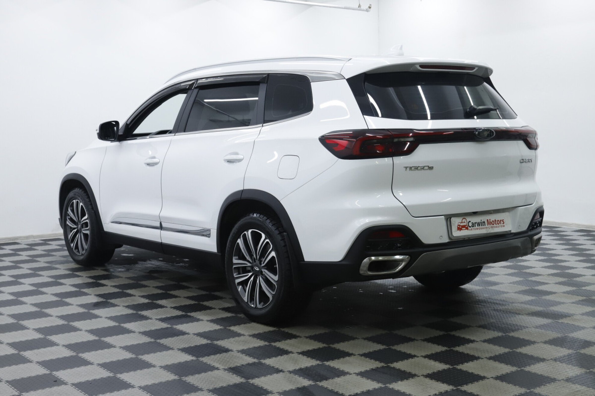 Chery Tiggo 8