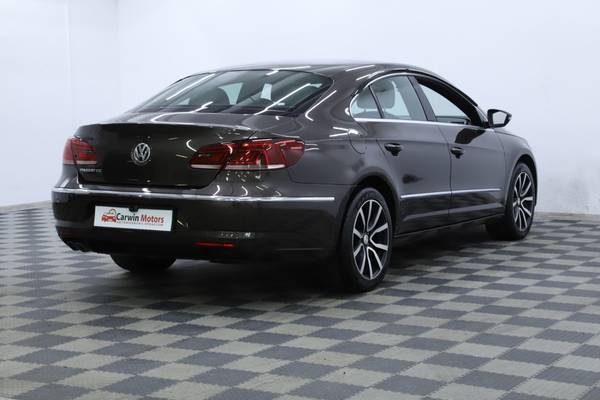 Volkswagen Passat CC