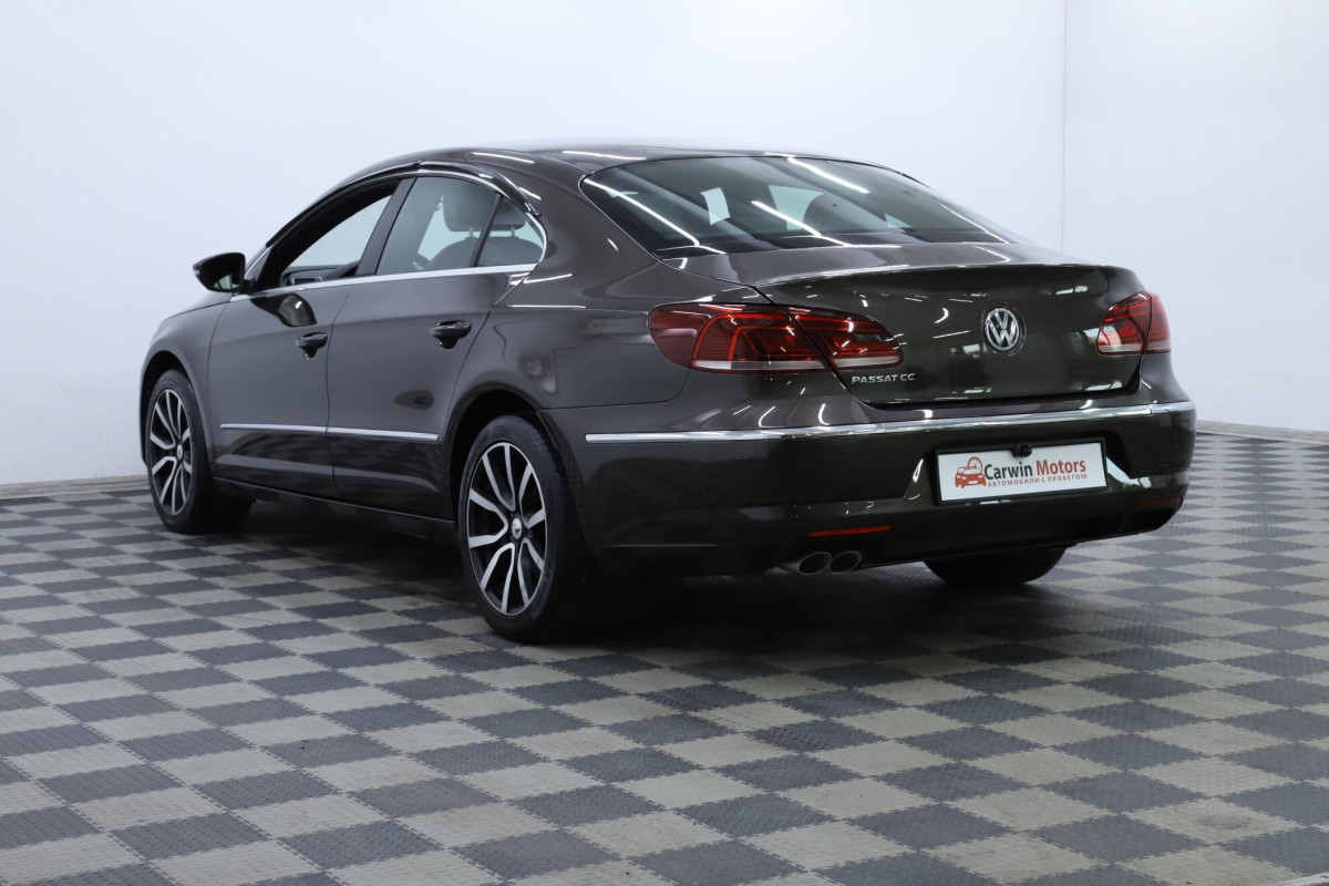 Volkswagen Passat CC