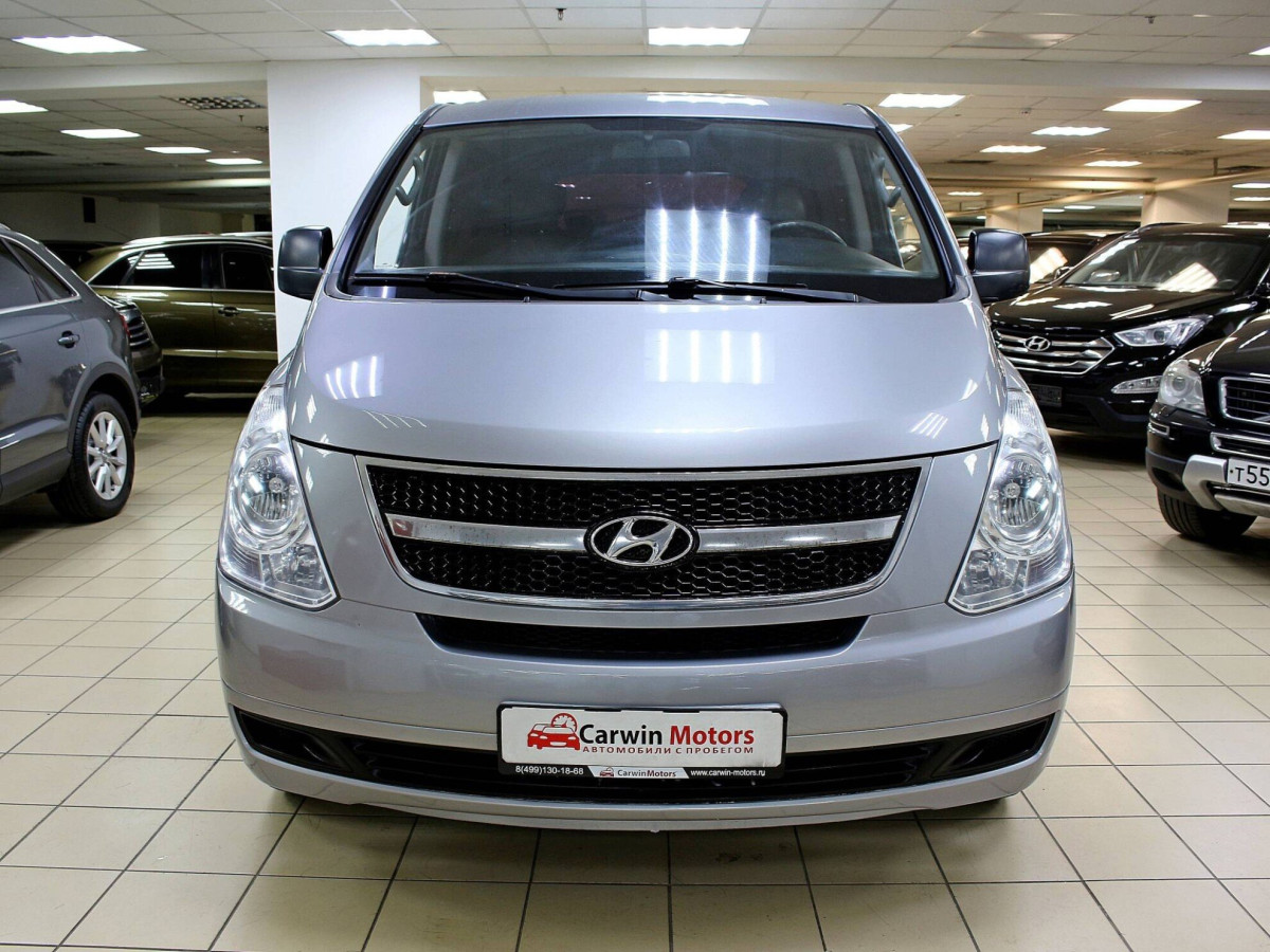 Hyundai Grand Starex