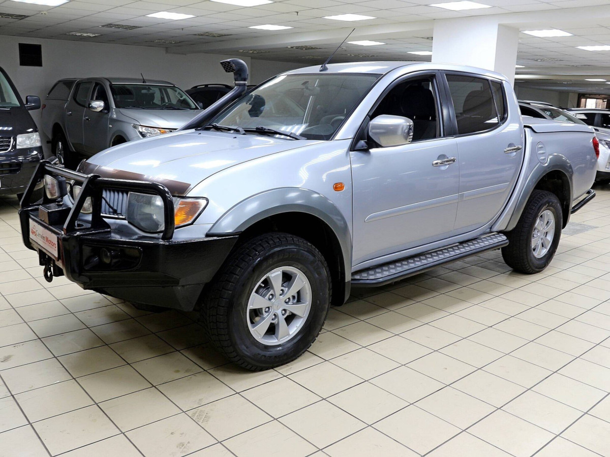 Mitsubishi L200