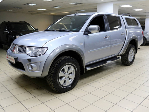 Mitsubishi L200