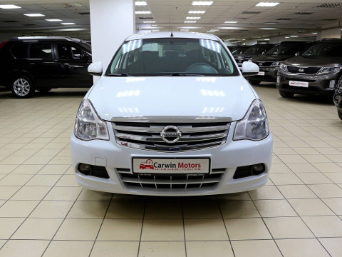 Nissan Almera