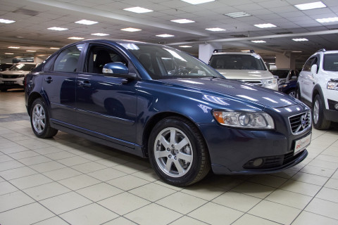 Volvo S40