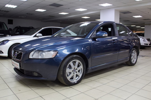 Volvo S40