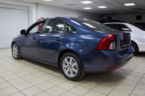 Volvo S40