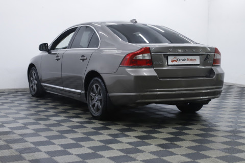 Volvo S80