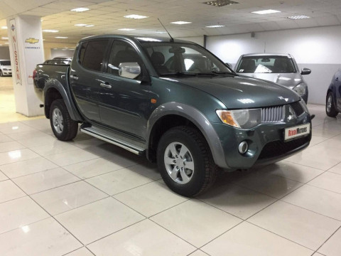 Mitsubishi L200