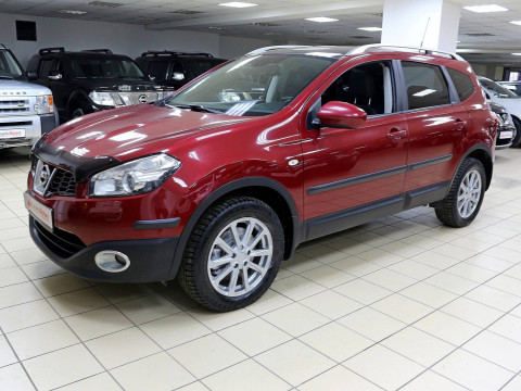 Nissan Qashqai+2