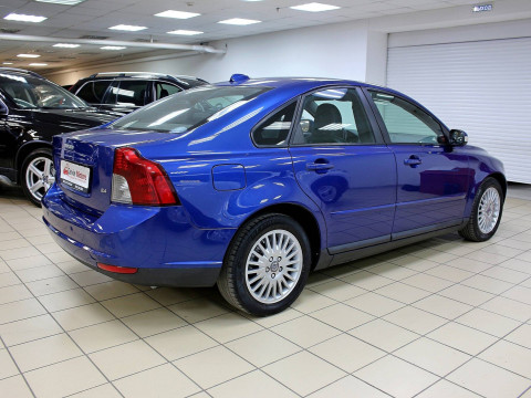 Volvo S40