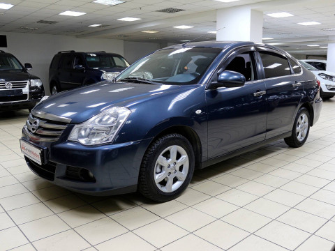 Nissan Almera