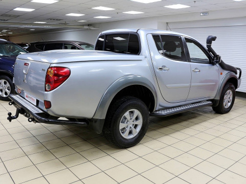 Mitsubishi L200