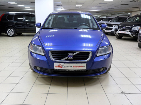 Volvo S40