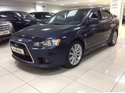 Mitsubishi Lancer